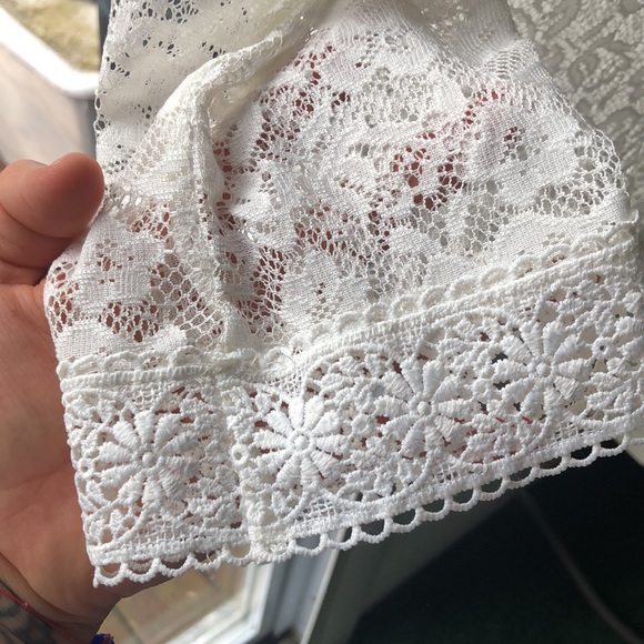 Lace white blouse - Picture 3 of 4